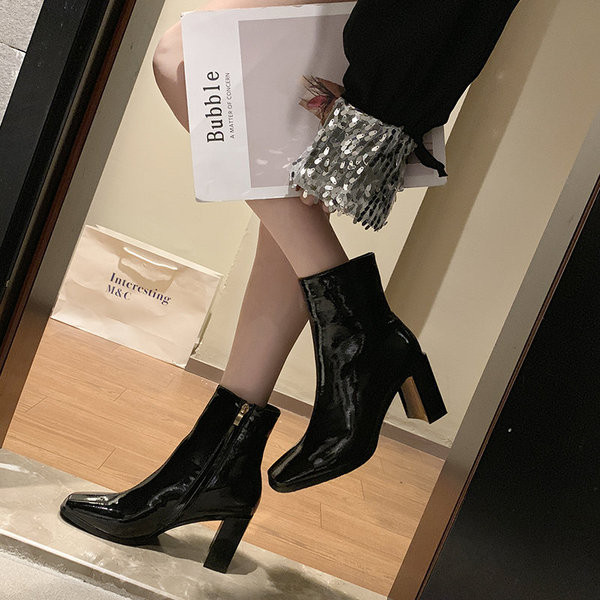 Cizme de dama elegante cu toc gros in negru si visiniu