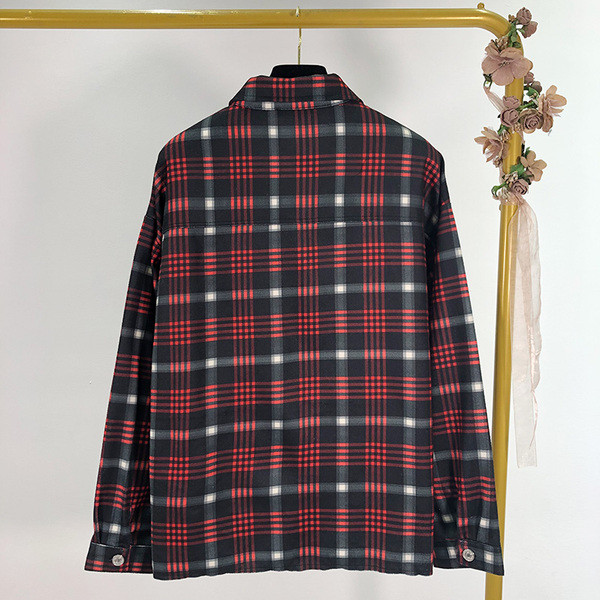 Cămașă în carouri casual, lată, cu nasturi