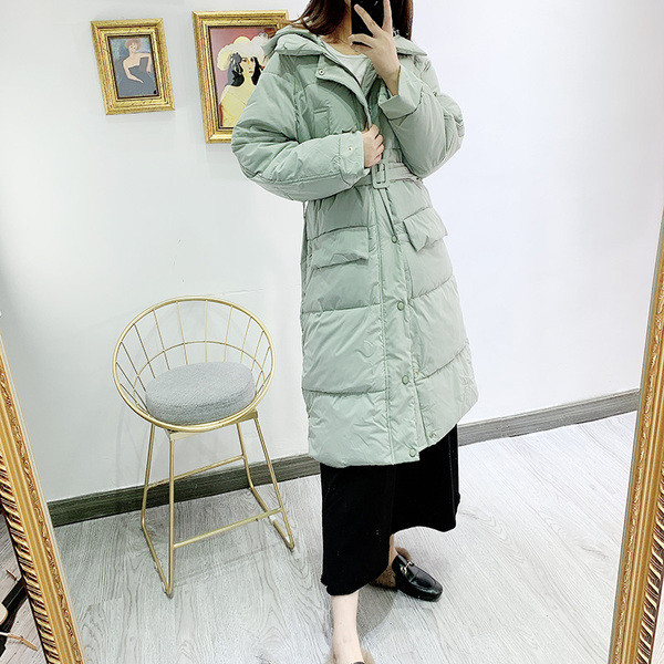 Geaca de iarna lunga cu buzunare si fermoar in bej si gri