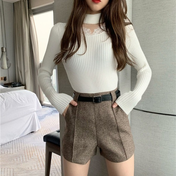 Női rövidnadrág magas derékkal és övvel három színben