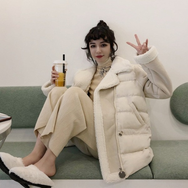 Női téli kabát fűzős fehér színben