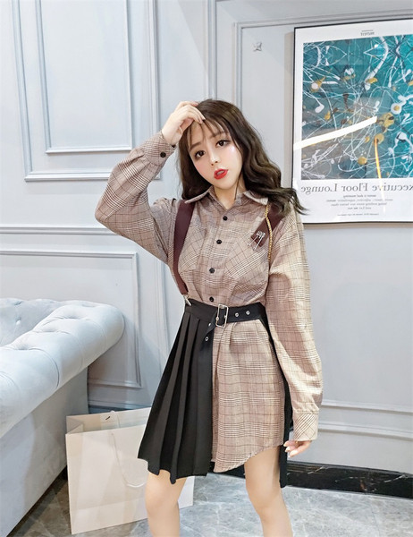 Set de cămașă și fustă plisată pentru femei