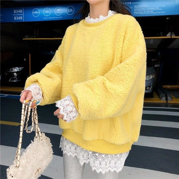 Bluză de damă cu puf lat cu dantelă în roșu și galben