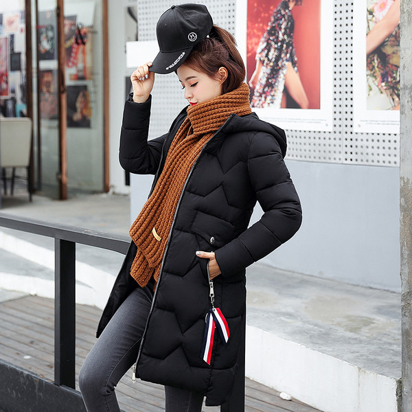 Jachetă de damă modernă model nou cu glugă - un model lung