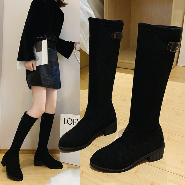 Ghete de dama moderne cu toc gros si catarama de culoare neagra