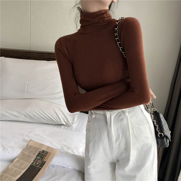 Polo de damă cu mâneci lungi în multe culori