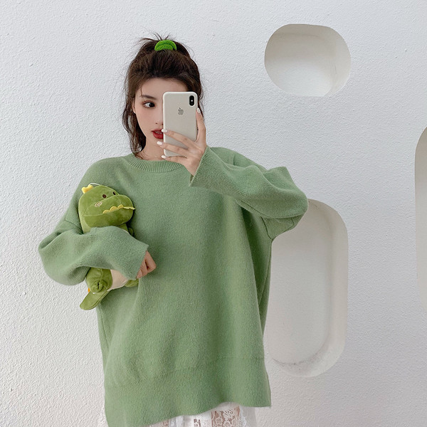 Γυναικείο κλασικό πουλόβερ σε πράσινο και μοβ χρώμα