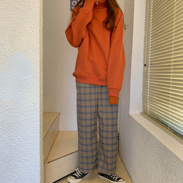 Bluză lată casual de damă cu guler polo