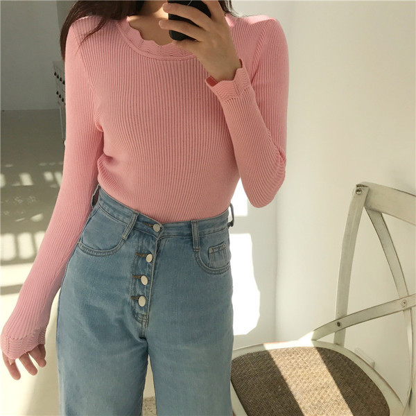 Bluză modernă cu decolteu oval în mai multe culori