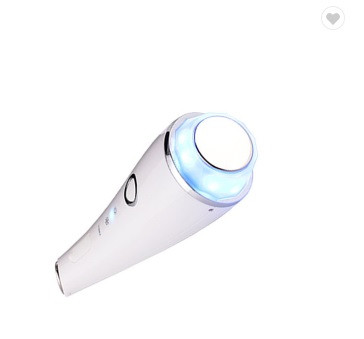 Αντιρυτιδική συσκευή σύσφιξης δέρματος με ζεστές και κρύες δονήσεις σε λευκό χρώμα