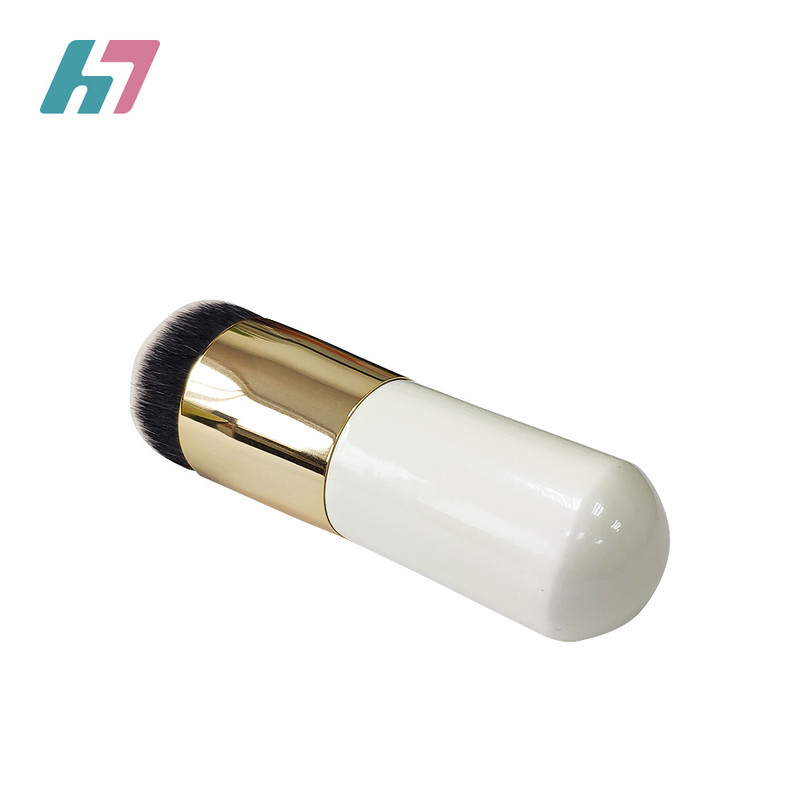 Μαλακή βούρτσα για εύκολη εφαρμογή  σε λευκό χρώμα