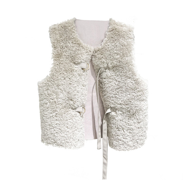 Vesta de dama moderna cu cravate in bej