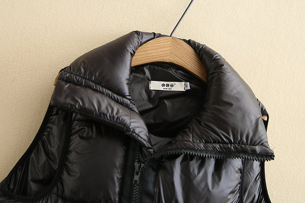 Vesta casual dama cu guler inalt si buzunare gri