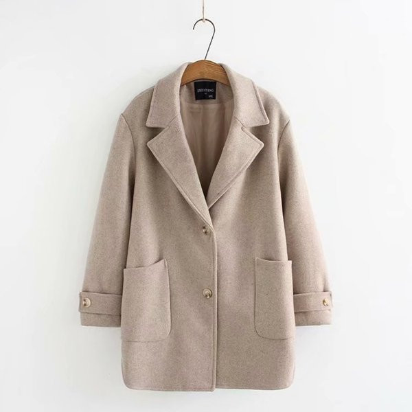 Модерно дамско дълго палто с копчета и джобове в бежов и кафяв цвят 