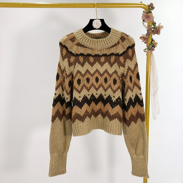 Γυναικείο πουλόβερ με χρωματιστό μοτίβο και μακριά μανίκια