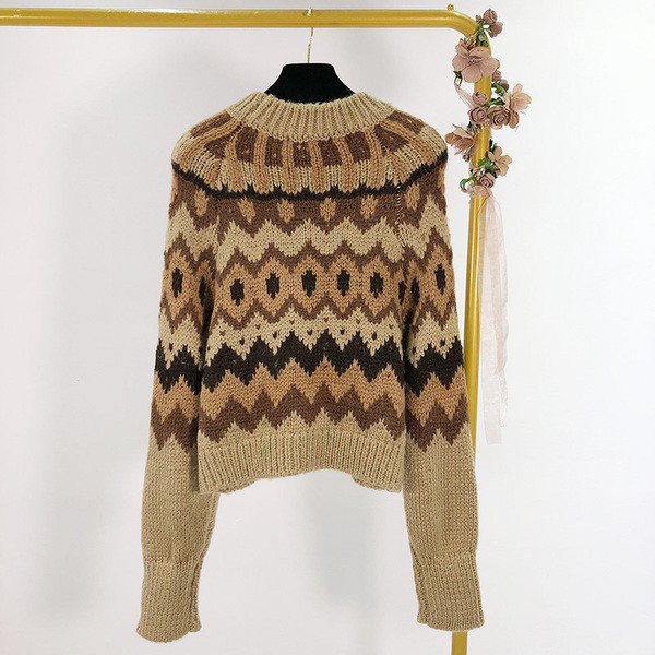 Γυναικείο πουλόβερ με χρωματιστό μοτίβο και μακριά μανίκια