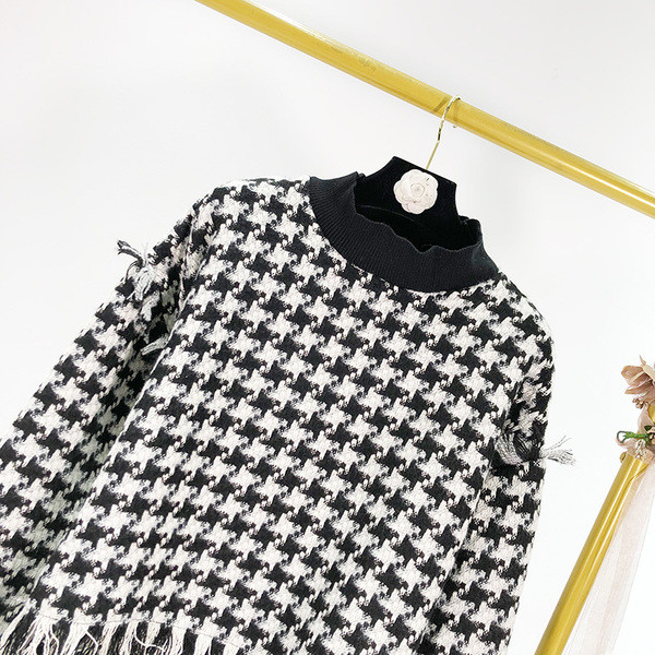 Γυναικεία καρό μπλούζα με κολάρο και κρόσσια