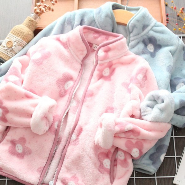 Hanorac modern pentru copii cu motive florale în albastru și roz