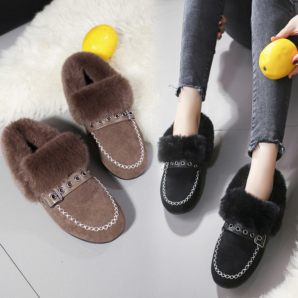 Női alkalmi cipő lapos talppal és puha béléssel