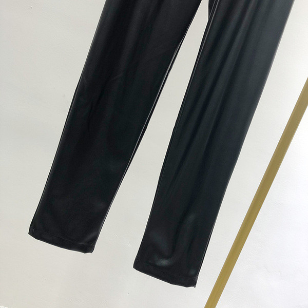 Női öko bőr nadrág fekete övvel