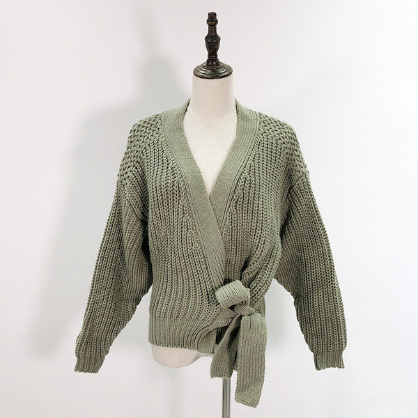 Női alkalmi rövid kardigán derékkötővel