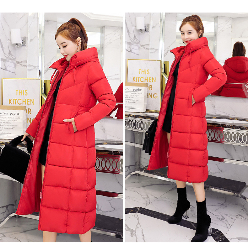 Női lezser hosszú téli kabát kapucnival piros és fekete színben