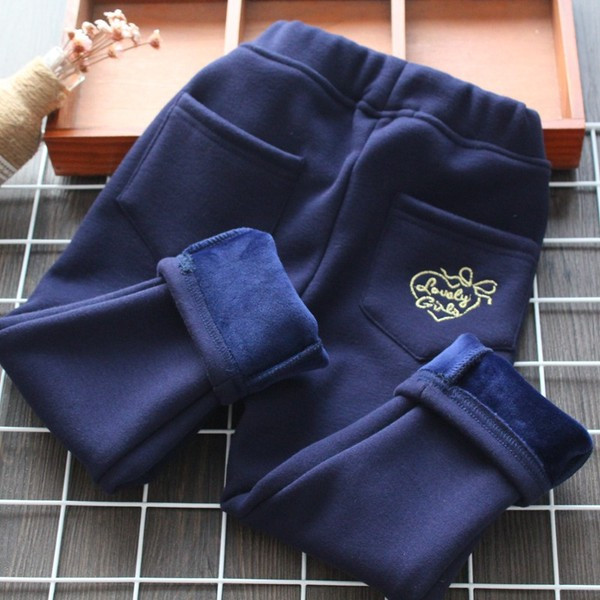 Új modell gyerek sportnadrág hímzéssel és zsebekkel lányoknak