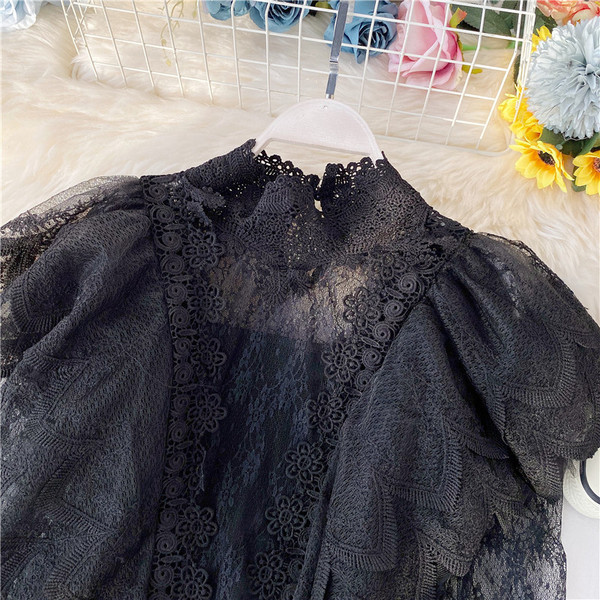 Modern női csipkeblúz - fehér és fekete színben