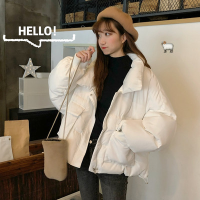 Női hétköznapi kabát széles modell zöld és fehér színben