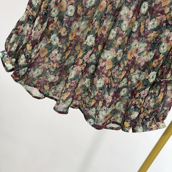 Γυναικεία μπλούζα με floral  πριντ από σιφόν 