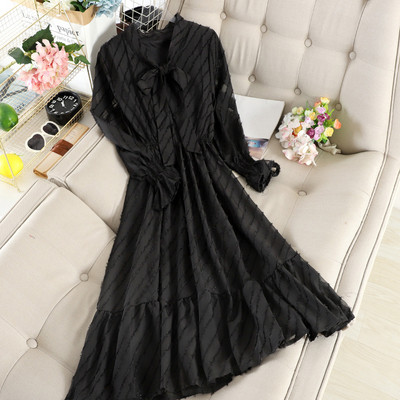 Modern női ruha szalaggal és hosszú ujjú négy színben