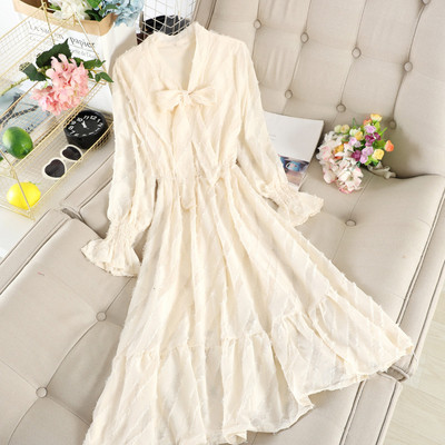 Modern női ruha szalaggal és hosszú ujjú négy színben