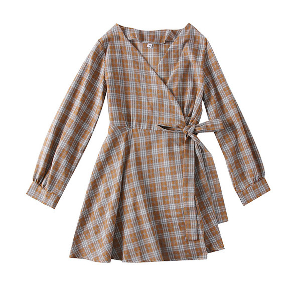 Modern női kockás ruha spitz nyakkivágással és hosszú ujjakkal