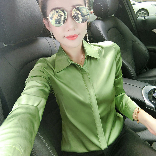 Κομψό σατέν πουκάμισο με κλασικό γιακά, μπλε, ροζ και πράσινο χρώμα