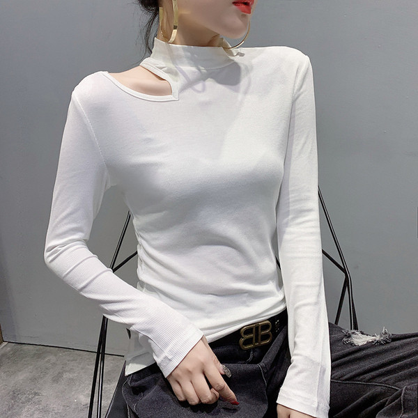 Női blúz kerek nyakkivágással, többféle színben