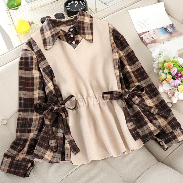 Modern női kockás blúz nyakkendővel és gombokkal, többféle színben