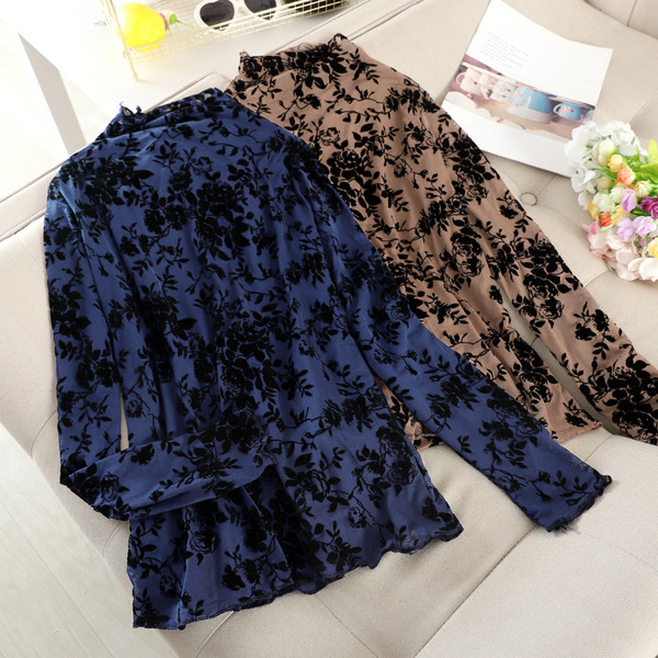 Modern női blúz magas gallérral és hímzéssel öt színben