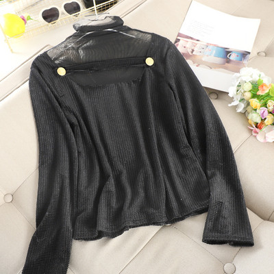 Modern női pulóver gombokkal és magas gallérral, négy színben