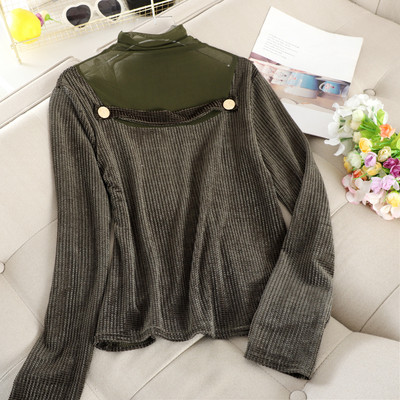 Modern női pulóver gombokkal és magas gallérral, négy színben