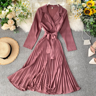 Modern női ruha övvel több színben