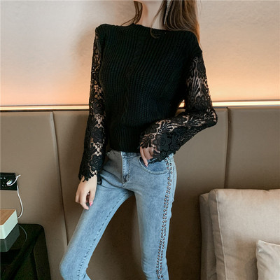 Rövid női pulóver hosszú csipkeujjal