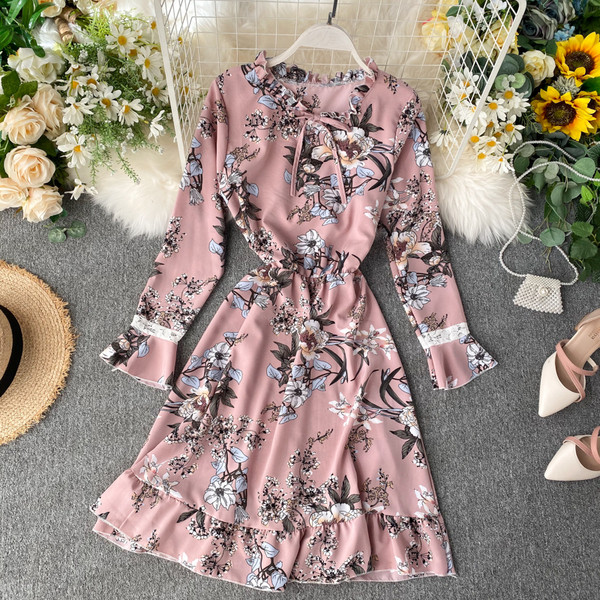 Modern női ruha virágmintás négy színben