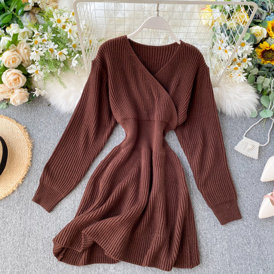 Μοντέρνο χειμερινό φόρεμα για γυναίκες με V-λαιμό σε διάφορα χρώματα