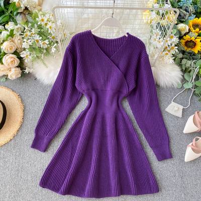 Μοντέρνο χειμερινό φόρεμα για γυναίκες με V-λαιμό σε διάφορα χρώματα