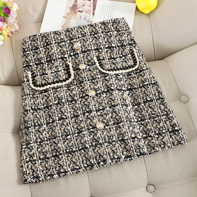 Γυναικεία casual φούστα με κουμπιά και τσέπες σε τρία χρώματα