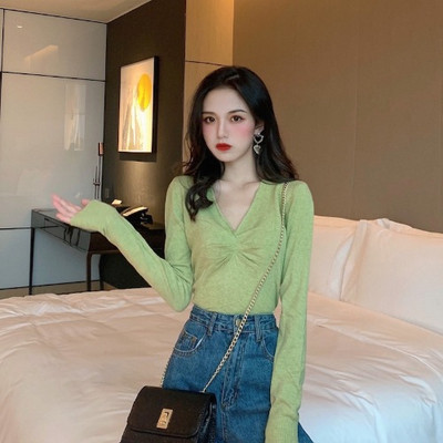 Γυναικεία casual μπλούζα με λαιμόκοψη σε πολλά χρώματα