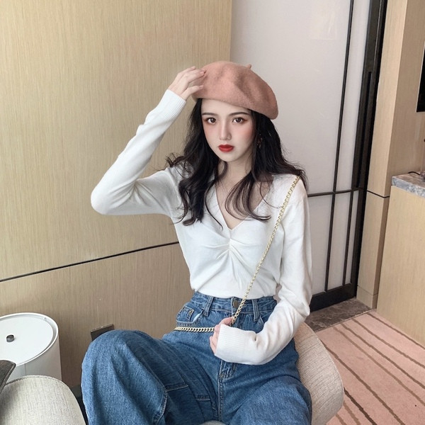 Γυναικεία casual μπλούζα με λαιμόκοψη σε πολλά χρώματα