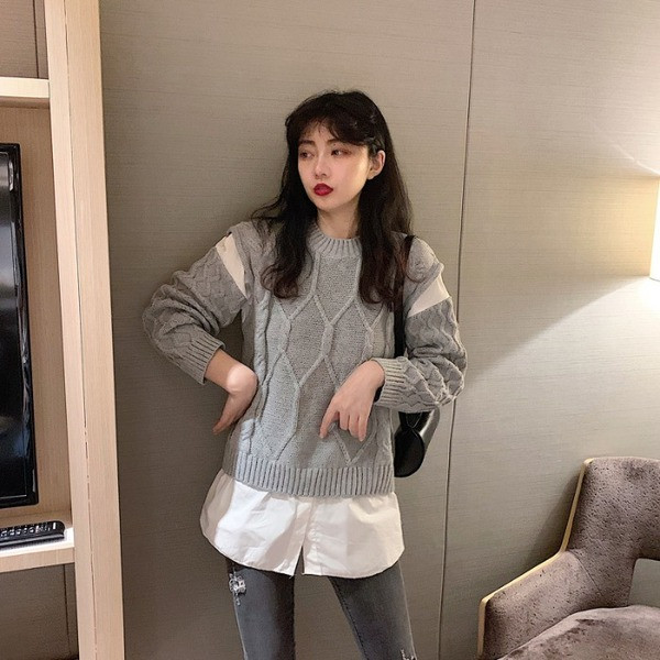 Γυναικείο πουλόβερ  σε γκρί και μαύρο χρώμα