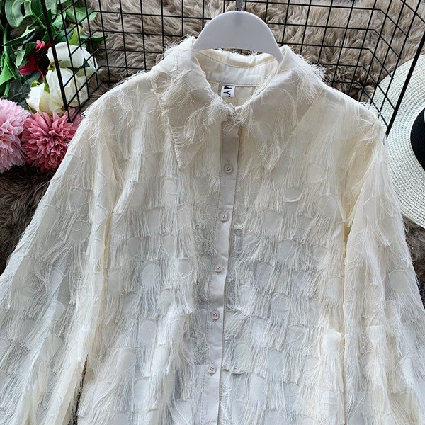 Modern női ing rojtokkal és gallérral, két színben