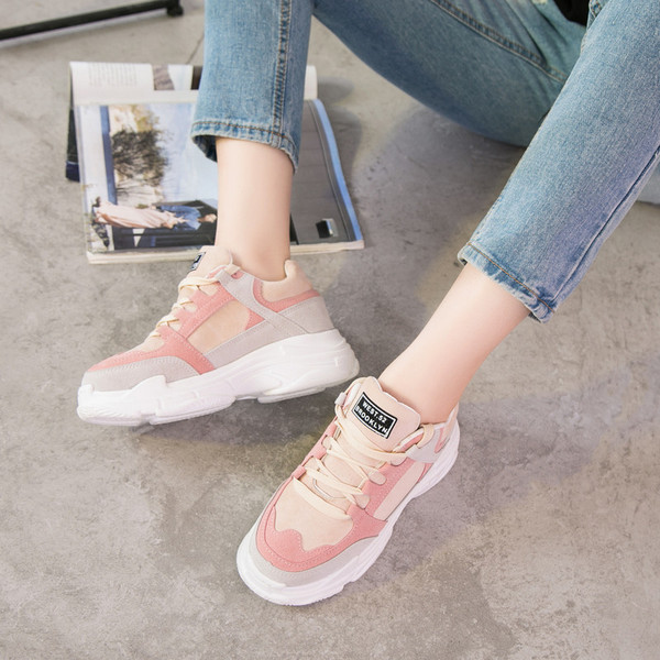 Alkalmi női tornacipő ÚJ modell durva talppal, szürke és rózsaszín színben